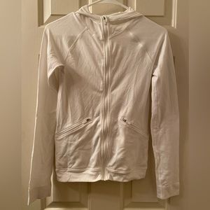 Lululemon Ventilate Jacket Size 4 White